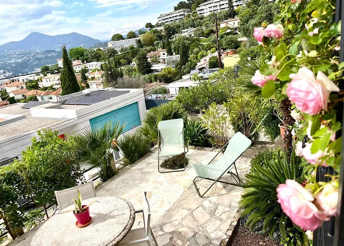 Terrasse, Vue Panoramique, Parking Et Clim