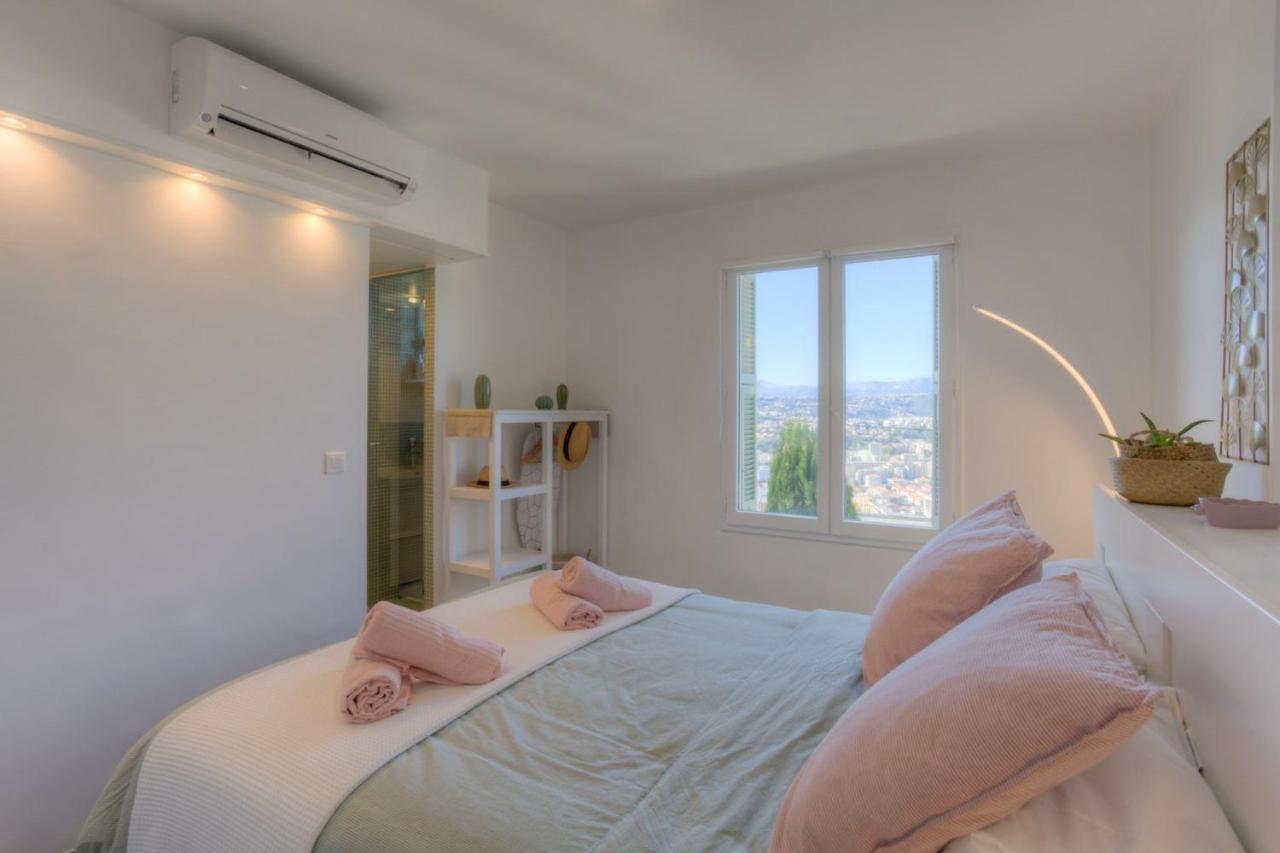 Terrasse, Vue Panoramique, Parking Et Clim